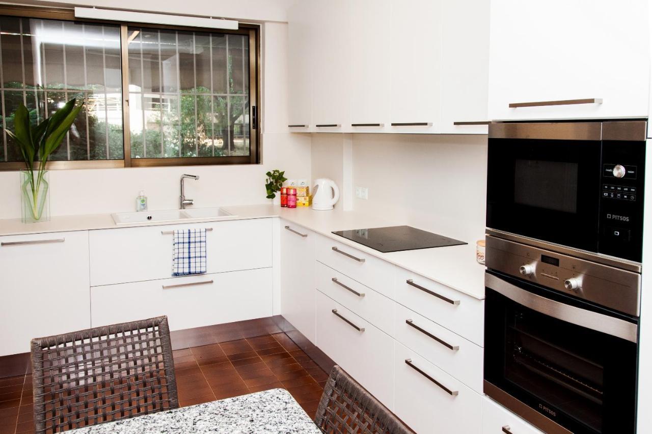 Delux Apartment With Amazing Balcony! Atenas Exterior foto